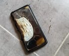 A bateria do Google Pixel 6a ainda pode representar um risco de incêndio, apesar da atualização. (Fonte da imagem: footymanageraddict, Reddit)