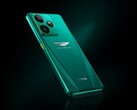 O Realme GT 7 Dream Edition foi projetado em conjunto com a Aston Martin Aramco F1 Team. (Fonte da imagem: Realme)