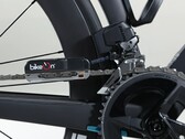 O CycleClick pode ser montado diretamente na corrente da bicicleta. (Fonte da imagem: BikeOn)