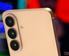 De acordo com uma reportagem da Coreia, a Samsung confirmou que o Galaxy S27 Ultra contará apenas com um sistema de três câmeras.