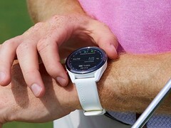 Os novos smartwatches GPS da Garmin podem ser sucessores do Approach S62 (acima). (Fonte da imagem: Garmin)