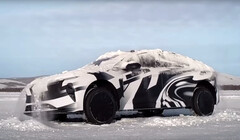 O ET9 da Nio mostrado em meio à neve em uma demonstração exuberante de seu sistema de suspensão ativa hidráulica. (Fonte da imagem: Nio via CnEVPost no YouTube)