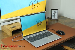 Análise do HP EliteBook 865 G10: a unidade de análise foi gentilmente cedida pela HP