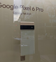 O Pixel 6 Pro em carne e osso, 'Vindo do outono de 2021'. (Fonte da imagem: u/ ThisGuyRightHer3)