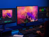 O ProArt Display PA32UCXR possui um sensor de luz ambiente e um colorímetro embutido, entre outros hardwares notáveis. (Fonte da imagem: ASUS)
