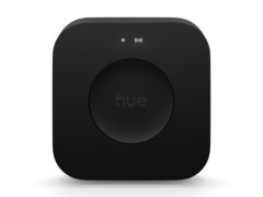 O Hue Bridge Pro da Philips (na foto) será lançado em setembro de 2025. (Fonte da imagem: Philips)