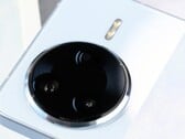 Espera-se que o Redmi K80 Ultra seja parecido com os outros telefones da série K80. (Fonte da imagem: Jack Yee)