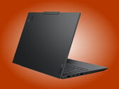 O ThinkPad E14 Gen 8 AMD está disponível apenas na cor preta.