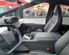 Foto do interior da Tesla Cybertruck sugere assentos ventilados (imagem: Greggertruck)