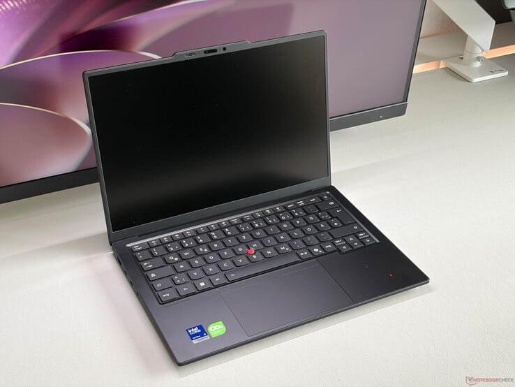 O Lenovo ThinkPad X1 Carbon 14ª geração