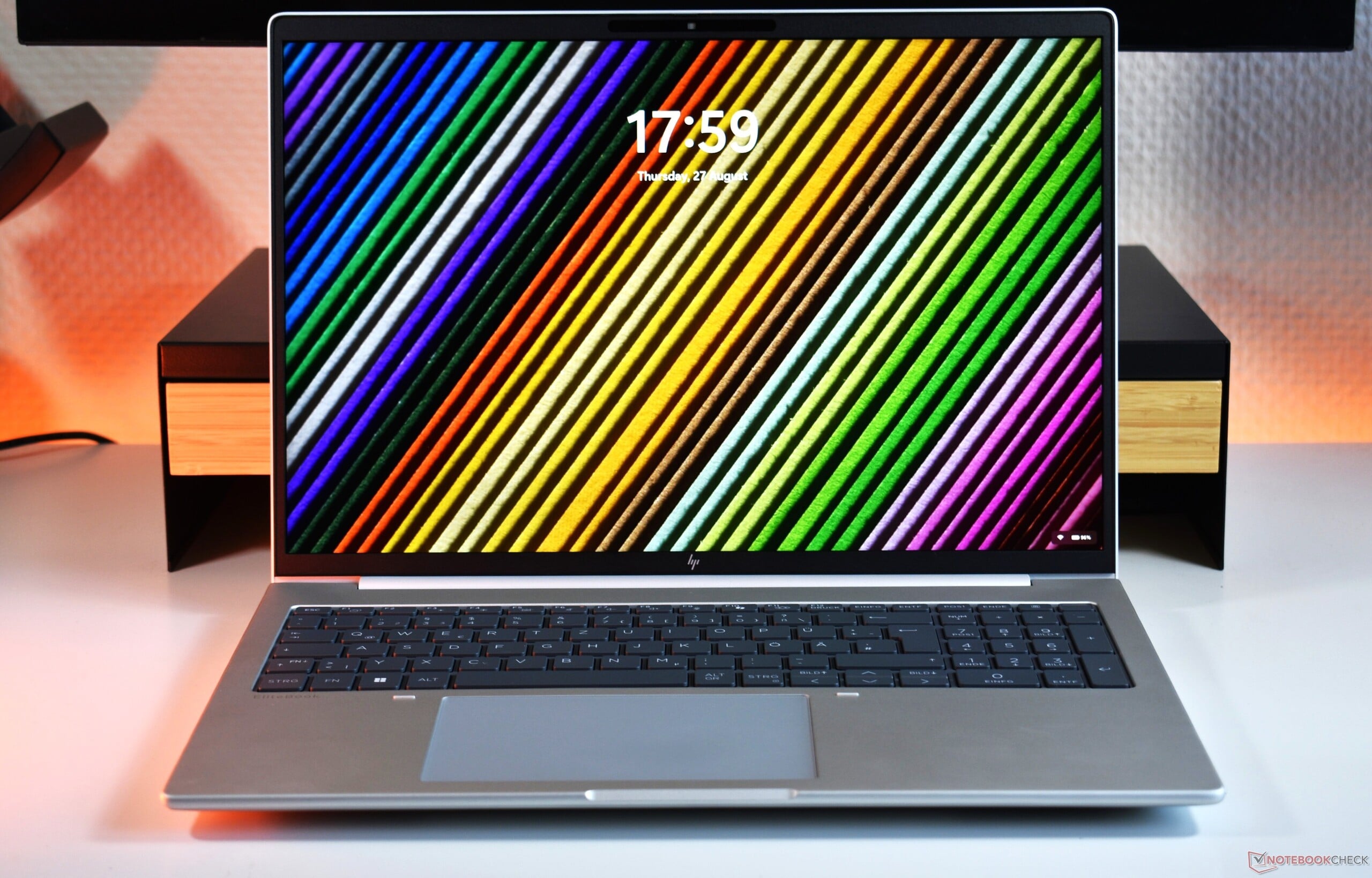 O HP EliteBook 8 G2a 16