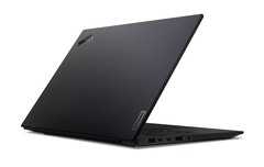 O ThinkPad X1 Extreme Gen 5 estará disponível com uma escolha de quatro GPUs NVIDIA GeForce série RTX 30. (Fonte de imagem: Lenovo)