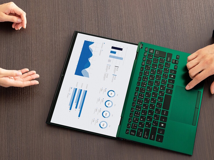 A tela do Vaio SX14-R pode abrir 180 graus.