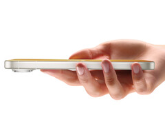 O Vivo X300 FE é basicamente um S50 Pro mini reeditado. Na foto: uma imagem promocional mostrando a espessura do telefone.