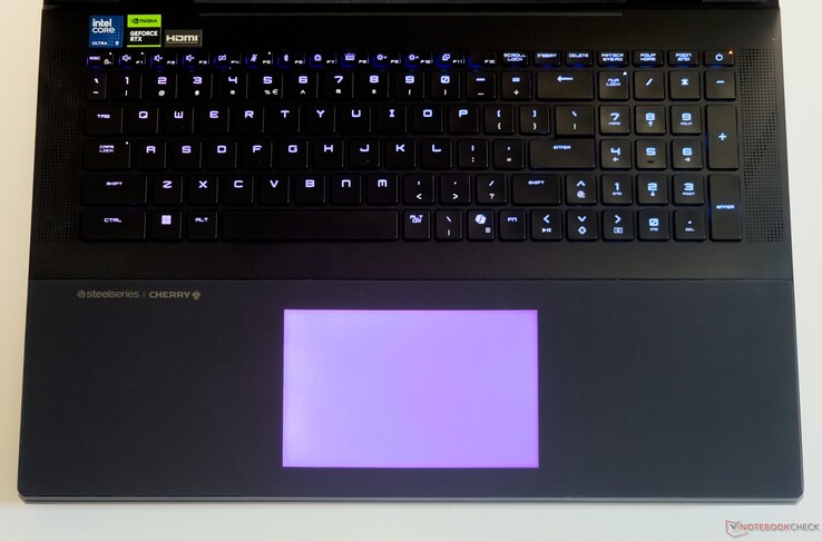 O touchpad háptico deixa muito a desejar