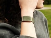 É provável que o Garmin CIRQA passe a competir com o Polar Loop, mostrado aqui, muito em breve.