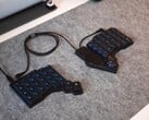 Trackpad ZSA Navigator com teclado Voyager