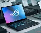 A ASUS continua a oferecer a série ROG Zephyrus G em dois tamanhos. (Fonte da imagem: Notebookcheck)