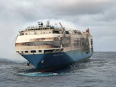 As baterias elétricas do navio Felicity Ace provam que as baterias dos carros elétricos são um risco de incêndio para o transporte marítimo