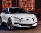 A equipe da Webfleet quebrou o recorde mundial da viagem mais longa feita por um carro elétrico, graças ao Ford Mach-E de alcance estendido. (Fonte da imagem: Ford)
