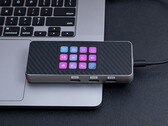 O KiknaBox é uma estação de acoplamento com tela e macros (Fonte da imagem: fabricante)