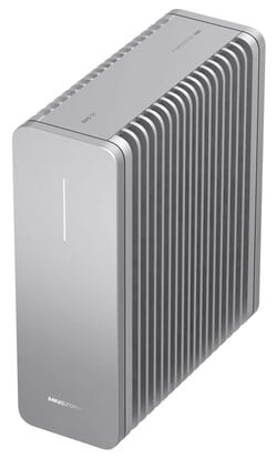 O S5 NAS sem ventilador comporta até 5 SSDs M.2.