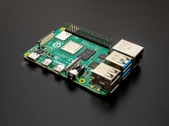 O modelo B Raspberry Pi 4 com 8GB de memória aparentemente recebeu uma pequena atualização do SoC (Imagem: Jainath Ponnala)