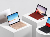 Espera-se que o Surface Pro 9 e o Surface Laptop 5 sejam parecidos com seus antecessores, fotografados. (Fonte da imagem: Microsoft)