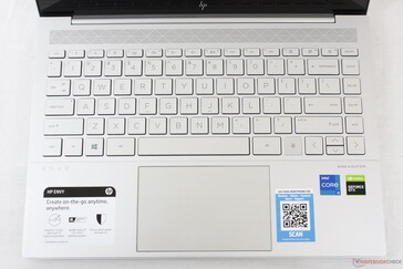 teclado e clickpad idênticos aos do Envy 15