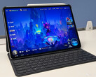 O novo GT Pad 2 Pro supostamente terá o Snapdragon 8 Gen 3. Na foto: o tablet para jogos que vazou. (Fonte da imagem: Weibo)