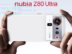 O Z80 Ultra será lançado em 22 de outubro de 2025, na China. Na foto: a parte traseira do telefone com câmera principal. (Fonte da imagem: Nubia)
