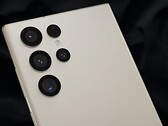 A data de lançamento do Samsung Galaxy S23 Ultra deverá cair em janeiro ou fevereiro de 2023. (Fonte da imagem: Technizo Concept/Unsplash - editado)