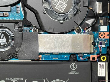 Slot de SSD primário (PCIe 4.0 x4)