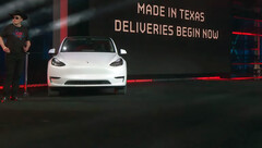 Elon Musk no Giga Texas Cyber Rodeo (imagem: Tesla/YT)