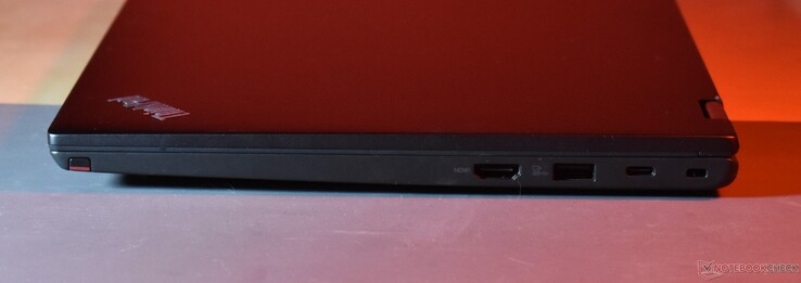 direita: caneta digitalizadora, HDMI, USB A 3.2 Gen 1, USB C 3.2 Gen 2, trava Kensington
