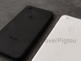 O iPhone SE 3 poderia chegar em três configurações de memória. (Fonte de imagem: Pigtou &amp; @xleaks7)