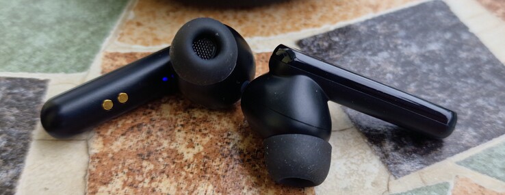 Teste os Earbuds Clarity da Nokia+ Fones de ouvido verdadeiros sem fio