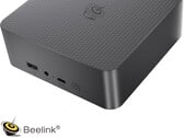 A nova configuração do EQi13 vem com 16 GB de RAM e custa US$ 499. Na foto: uma imagem promocional mostrando a parte frontal do mini PC.
