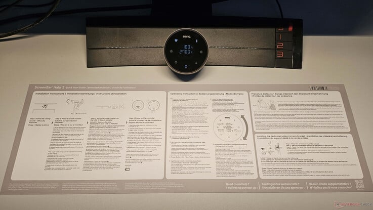 A temperatura de cor mínima é de 2.700 Kelvin (branco quente).
