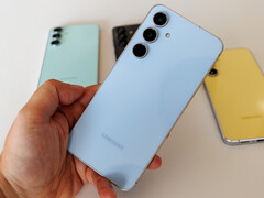 O Galaxy S25 FE poderia ser lançado com um SoC muito melhor do que o Galaxy S24 FE mostrado aqui (fonte da imagem: Notebookcheck)