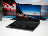 Análise do Lenovo ThinkPad E14 G8 — Atualização da AMD para o clássico ThinkPad com bateria de longa duração