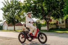 O Velotric Triker e-trike possui um motor de 750 W com 90 Nm de torque e 1.300 W de potência de pico (Fonte da imagem: Velotric)