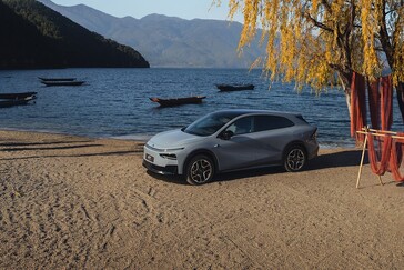 O XPeng G7 EREV oferece a maior autonomia com uma carga de bateria e um tanque de combustível.