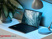 O ROG Zephyrus M16 2023 é um dos laptops para o qual a Asus começou a lançar uma nova atualização beta do BIOS. (Fonte da imagem: Notebookcheck)