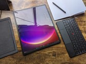 Análise do laptop Lenovo ThinkPad X1 Fold 16: Desdobrando o futuro