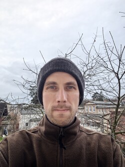 Selfie com a câmera grande angular de 13 MP do Huawei Pura 80 Pro