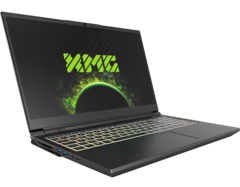 A linha PRO 2022 da XMG apresenta componentes mais potentes e um perfil ligeiramente mais grosso em comparação com os modelos 2021. (Fonte da imagem: XMG)