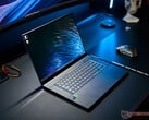 Um laptop fino para jogos agora com uma RTX 5090 e 64 GB de RAM - Análise do Asus ROG Zephyrus G16 2025