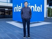 Lip-Bu Tan na sede da Intel. As ações da empresa valorizaram cerca de quatro vezes desde que assumiu o cargo de CEO.
