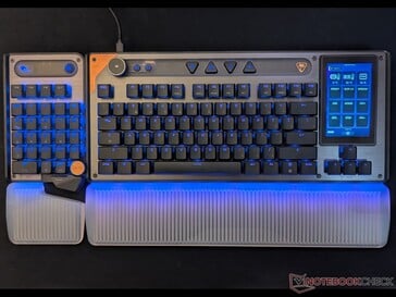 Teclado Command KB7 com teclado numérico Command KP7.